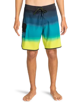 73 Fade Pro Boardshorts in Black