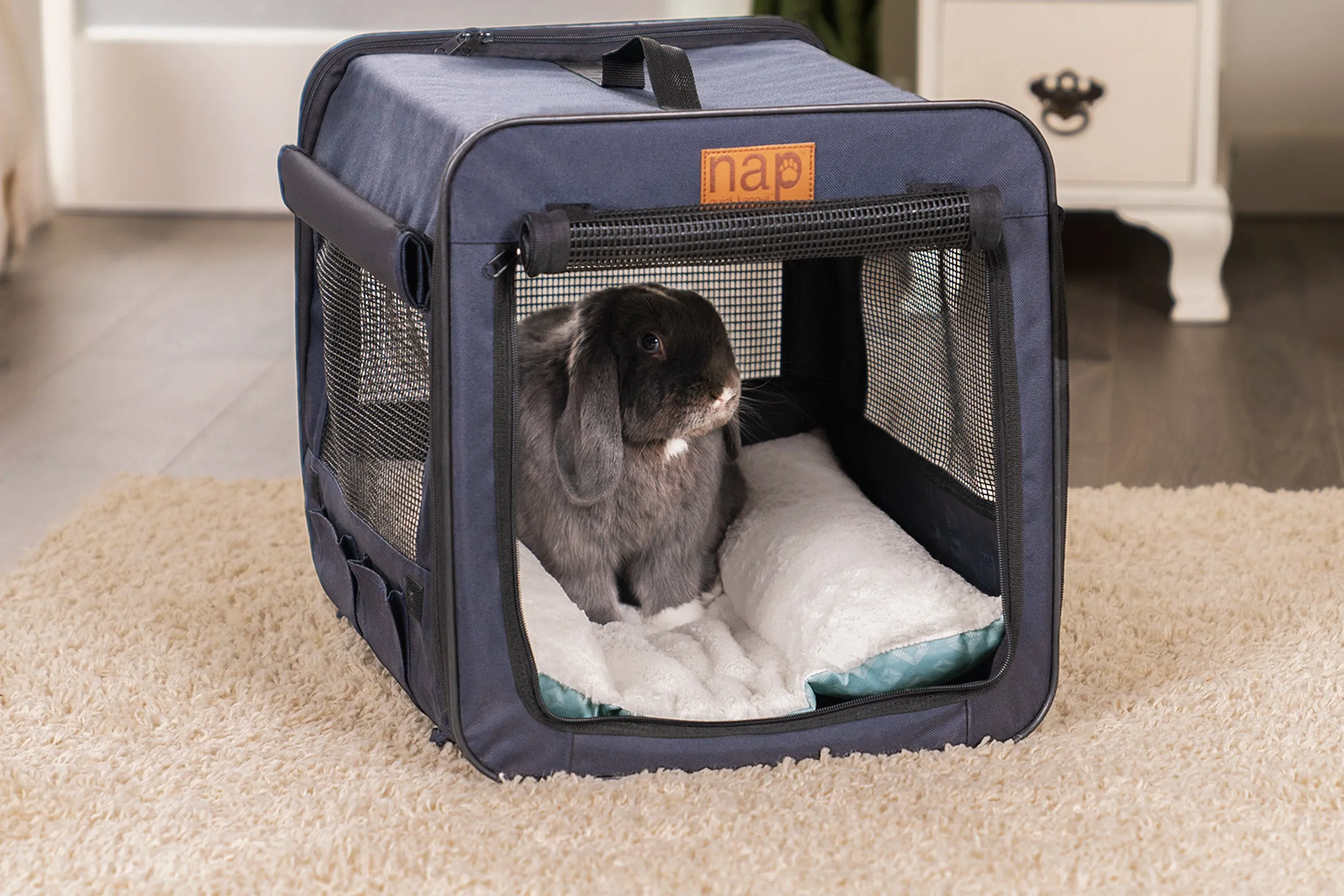 Plush Fur and Diamond Print Cuddle Loaf Bed